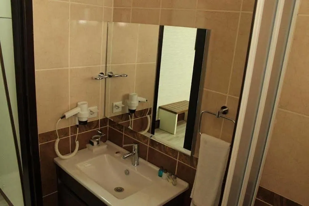 Lotis Hotel Ankara
